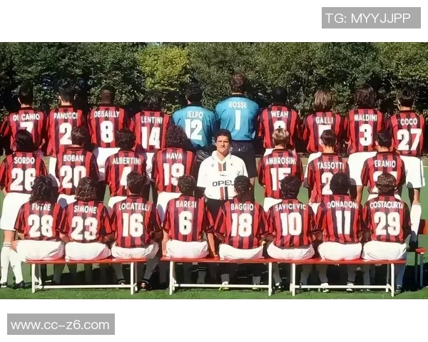 米兰传奇重聚卡卡与马尔蒂尼亲密合影引发球迷回忆